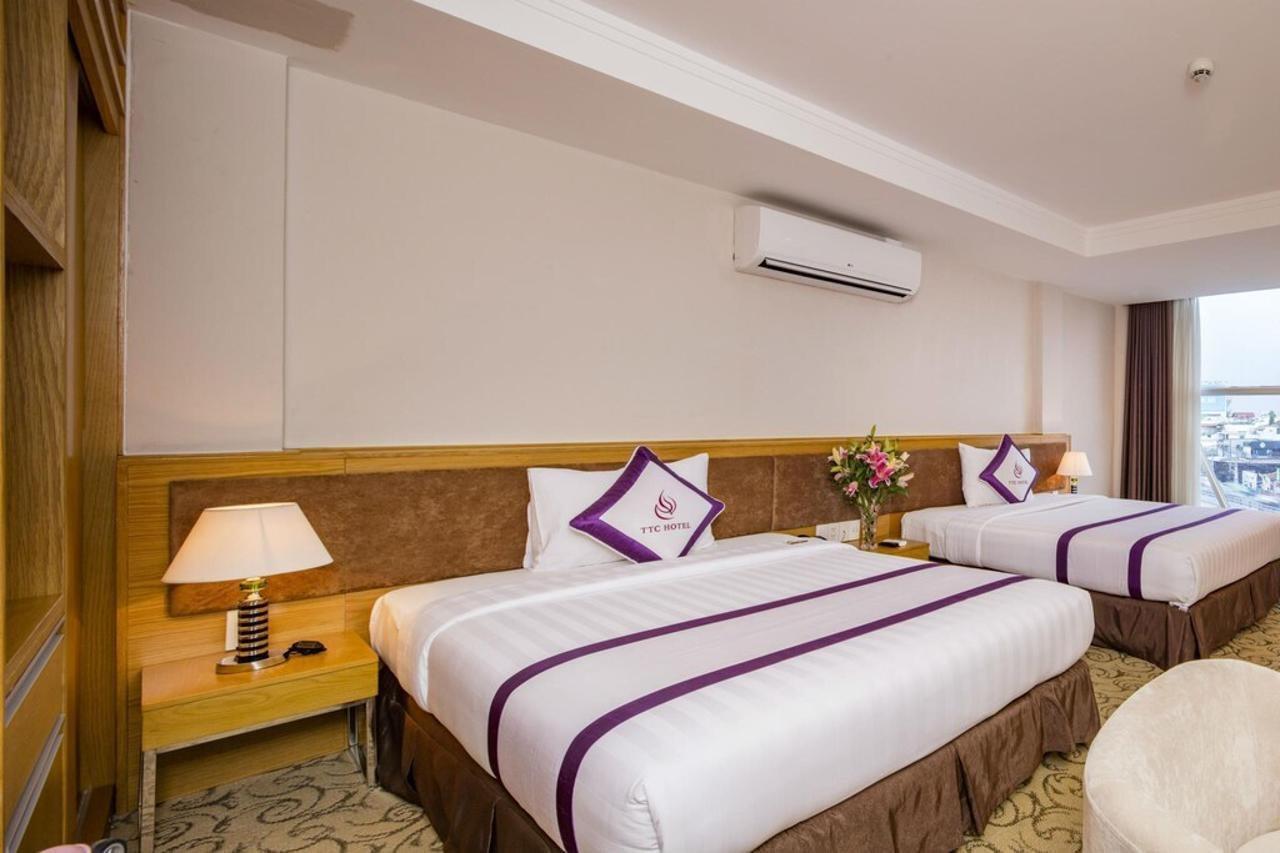 Ttc Hotel Deluxe Airport Ho Chi Minh City Exterior photo