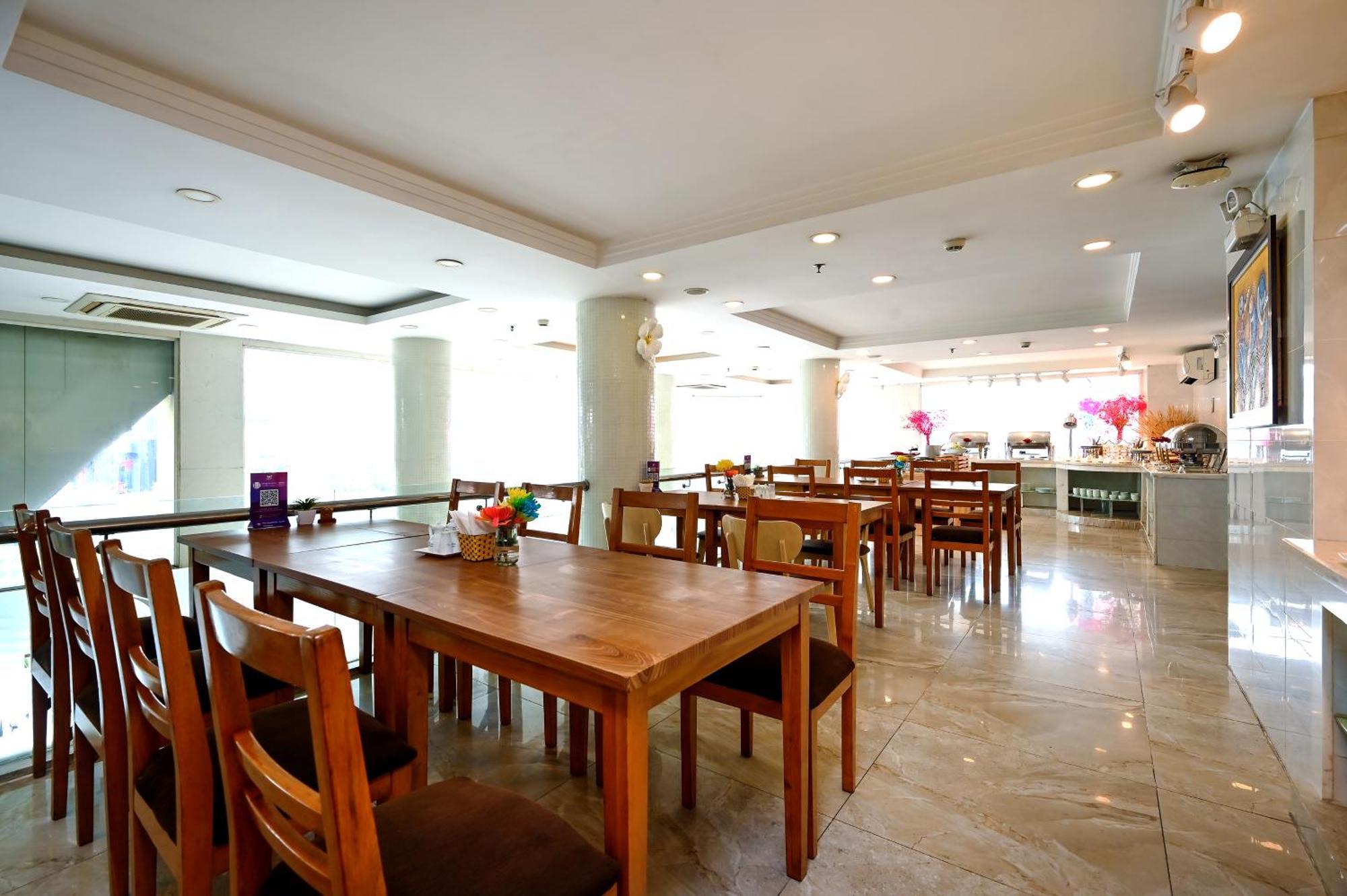 Ttc Hotel Deluxe Airport Ho Chi Minh City Exterior photo
